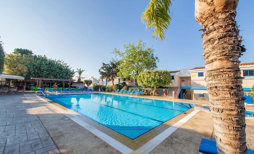 Green Bungalows Hotel Apartments Αγία Νάπα Εξωτερικό φωτογραφία