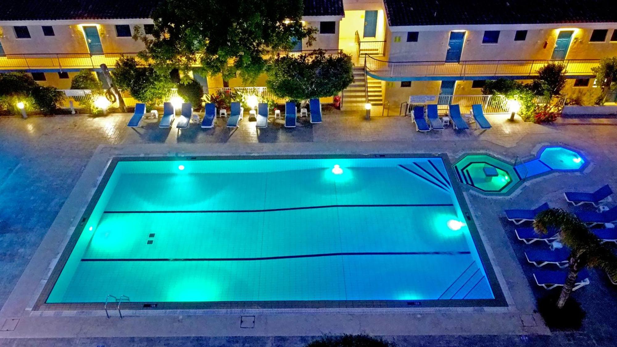 Green Bungalows Hotel Apartments Αγία Νάπα Εξωτερικό φωτογραφία