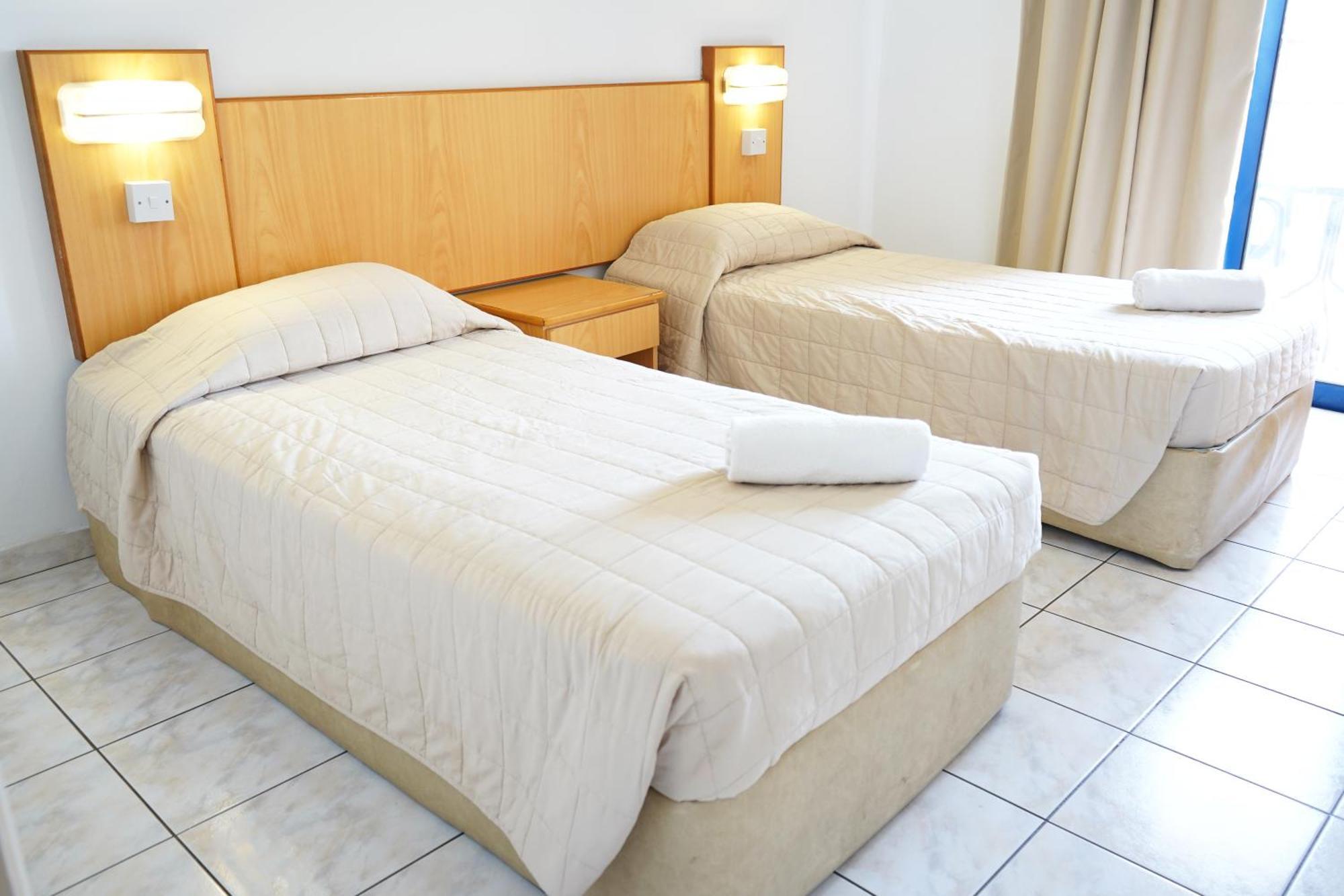 Green Bungalows Hotel Apartments Αγία Νάπα Εξωτερικό φωτογραφία